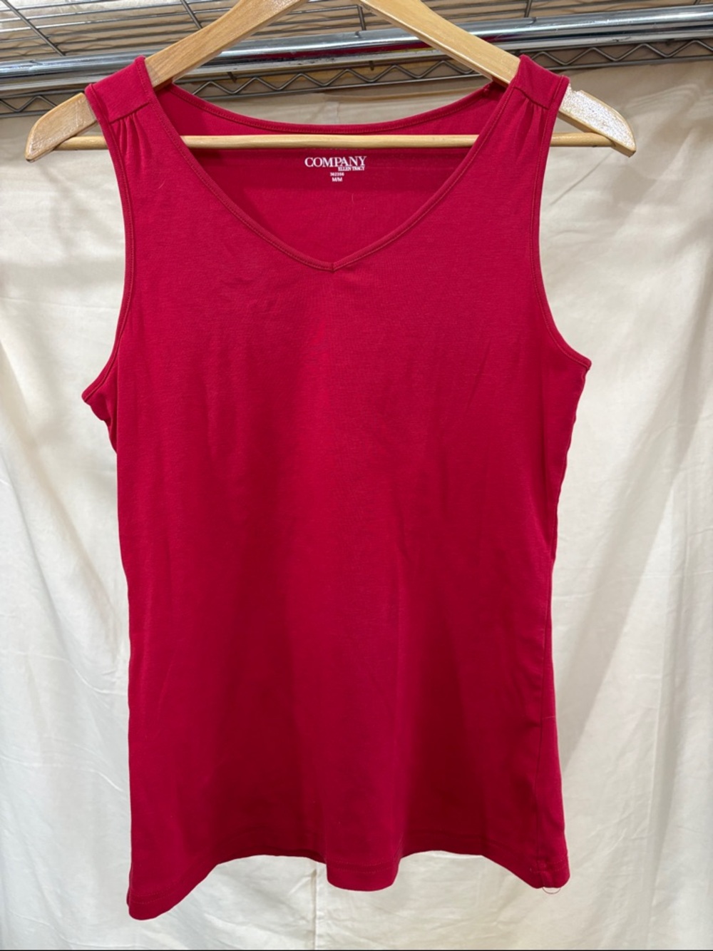 Ellen Tracy Sleeveless V-Neck Tank in Bright Red